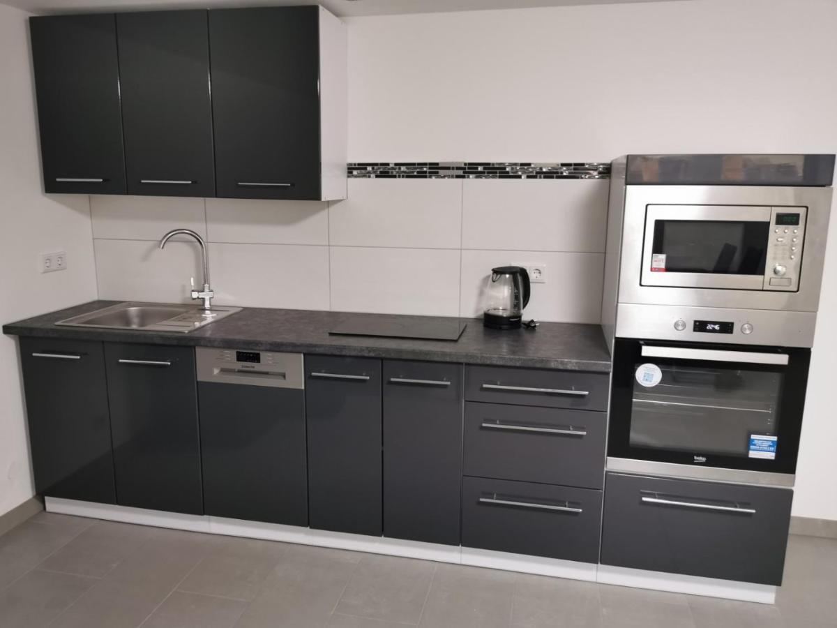Ferienwohnung Annashome Maxhutte-Haidhof エクステリア 写真